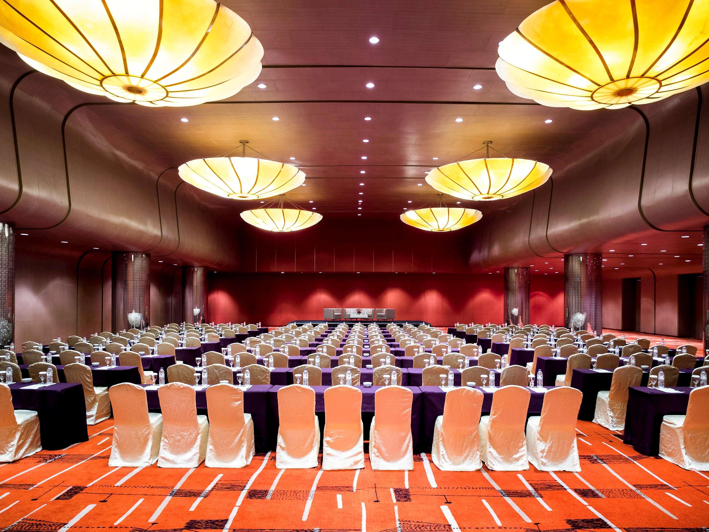 Grand Mercure Jakarta Harmoni Exteriör bild
