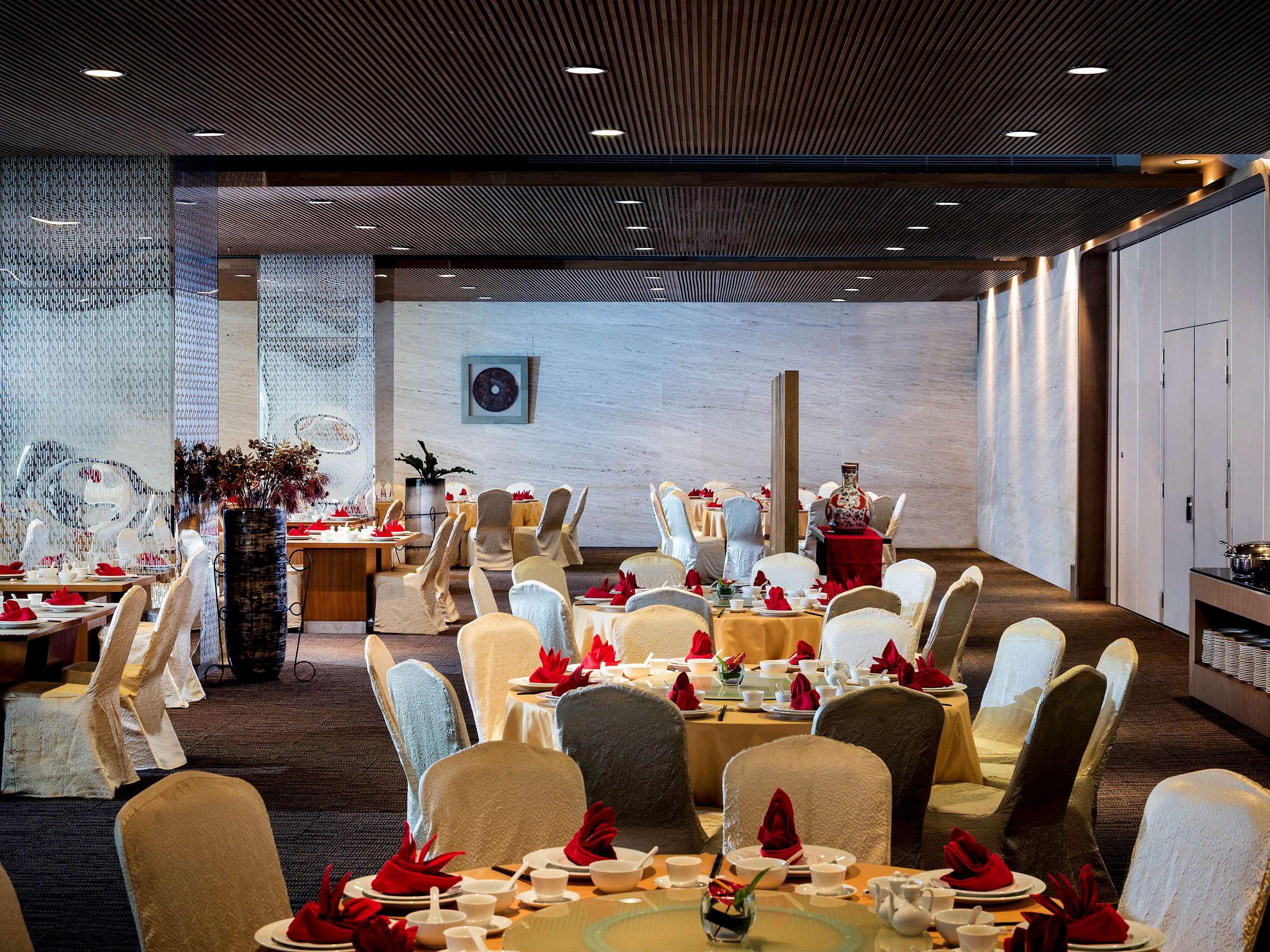 Grand Mercure Jakarta Harmoni Exteriör bild