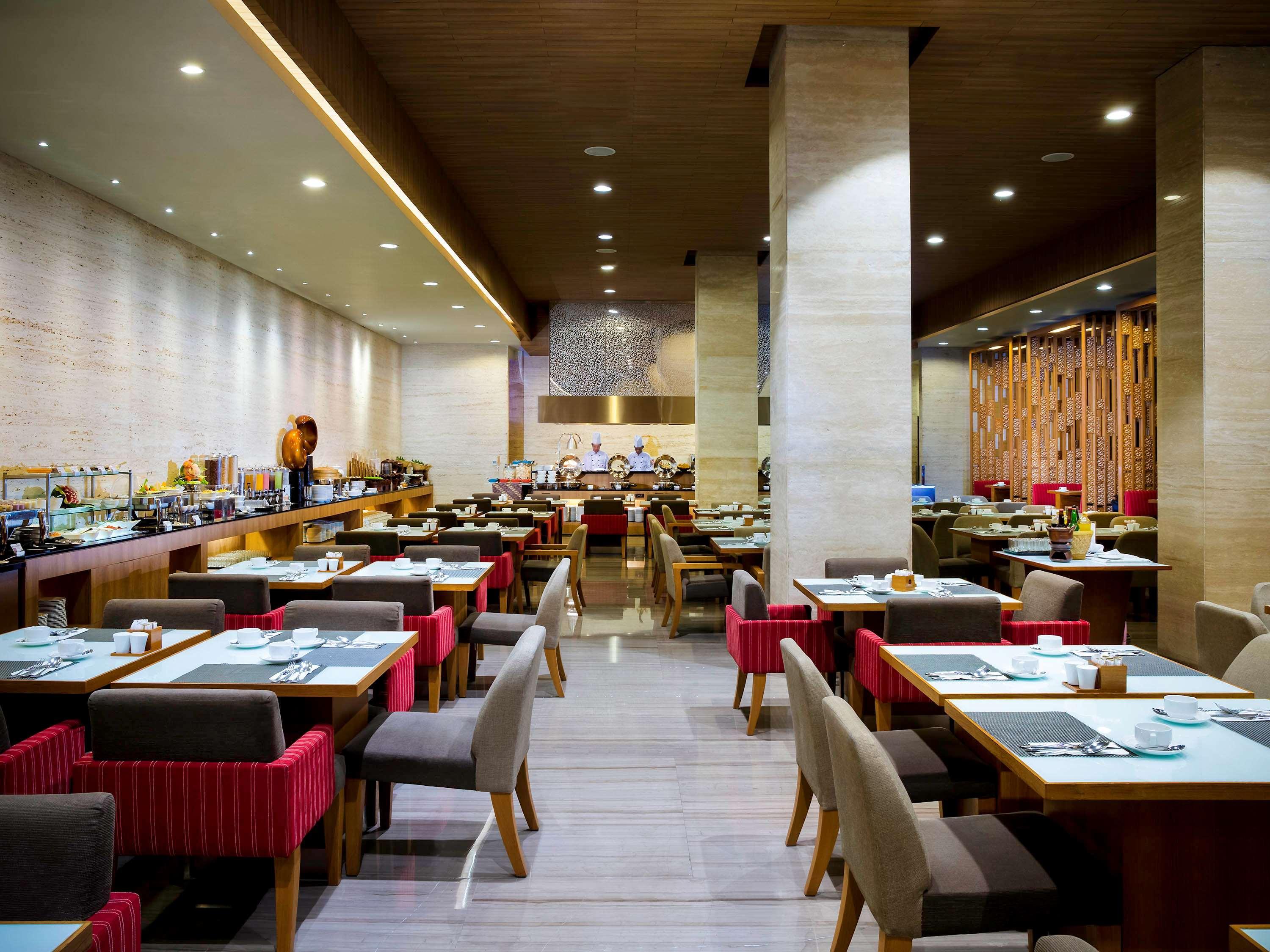 Grand Mercure Jakarta Harmoni Exteriör bild