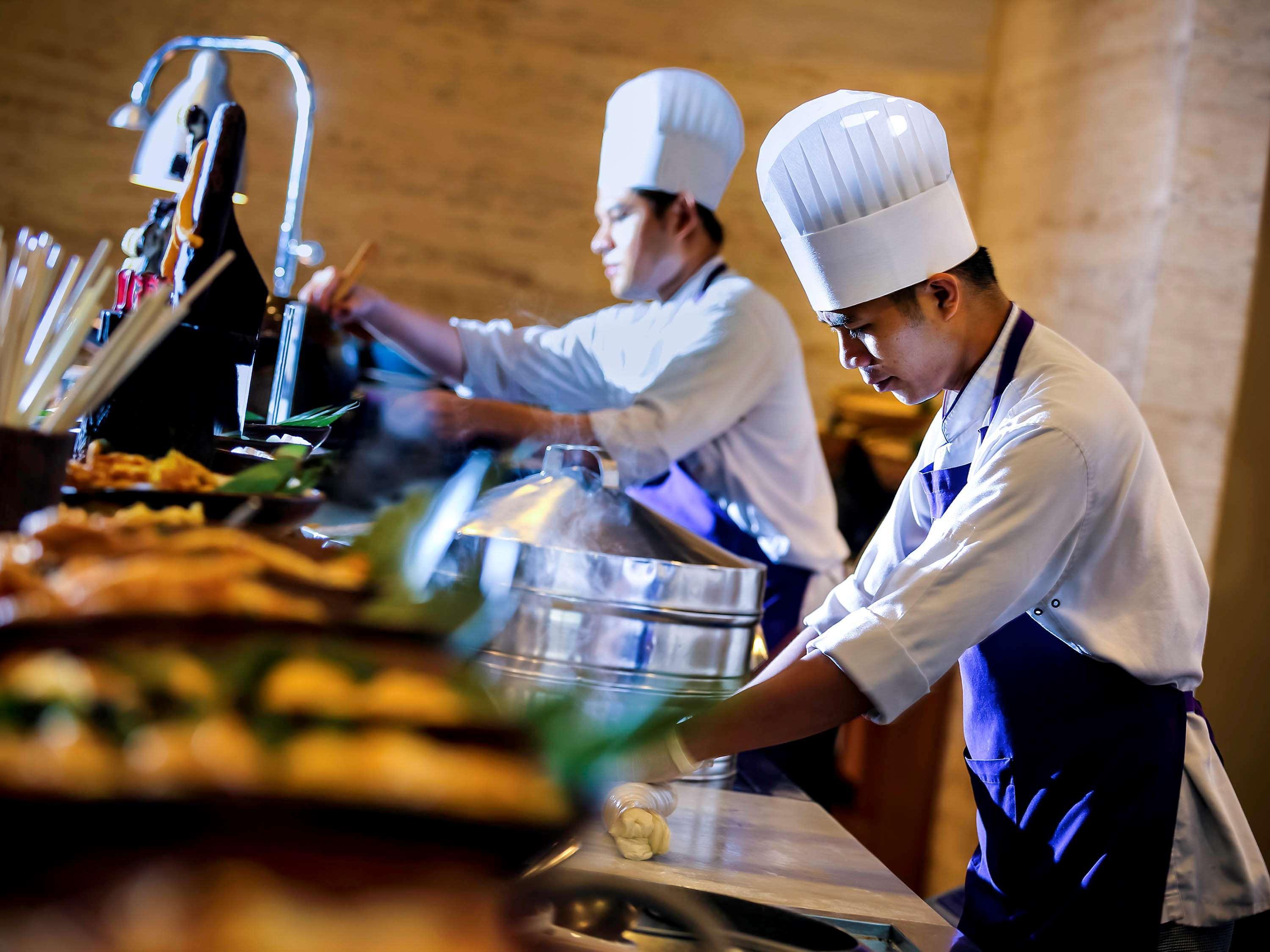 Grand Mercure Jakarta Harmoni Exteriör bild