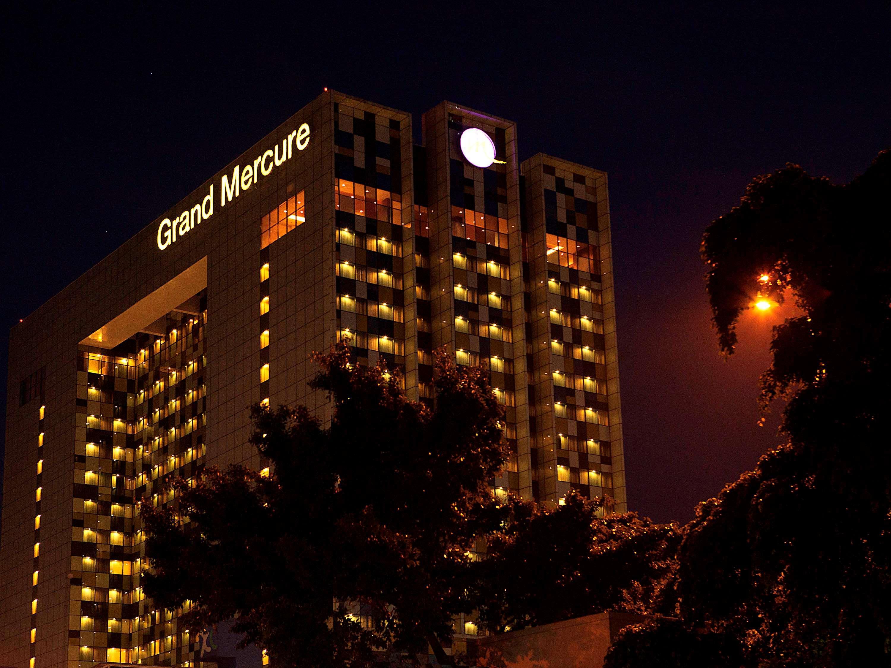 Grand Mercure Jakarta Harmoni Exteriör bild